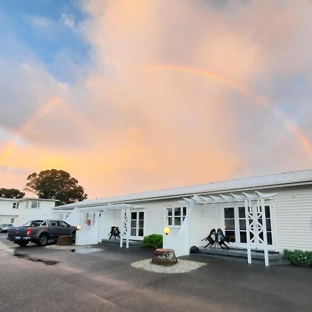 Edgewater Motel Orewa Exterior foto